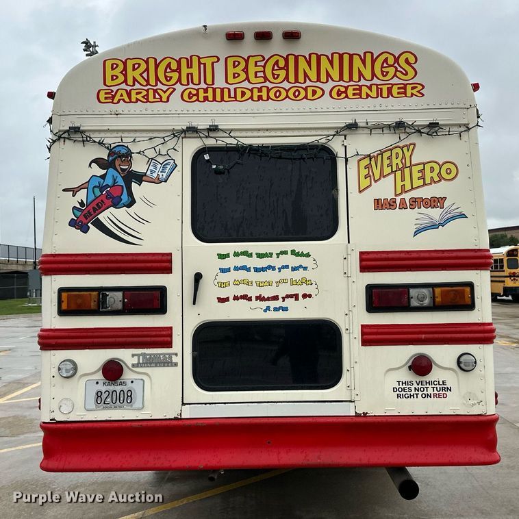 image for item EQ4855 1993 International 3000 school bus