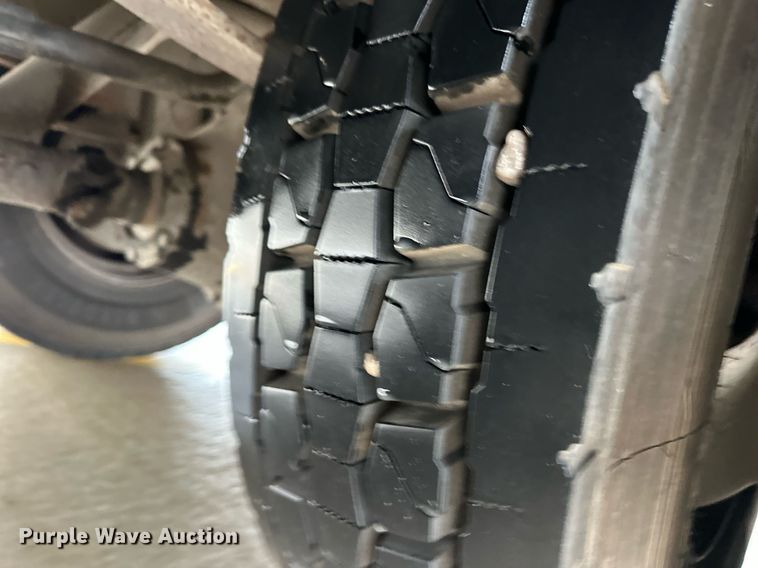 image for item EQ4855 1993 International 3000 school bus