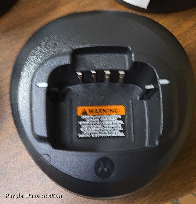 image for item ER5265 (17) two way radios