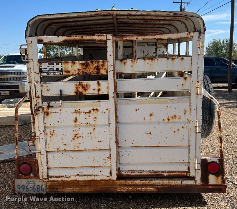 image for item EX9272 1994 S and H Stockman livestock trailer