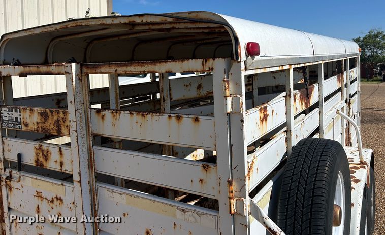 image for item EX9272 1994 S and H Stockman livestock trailer