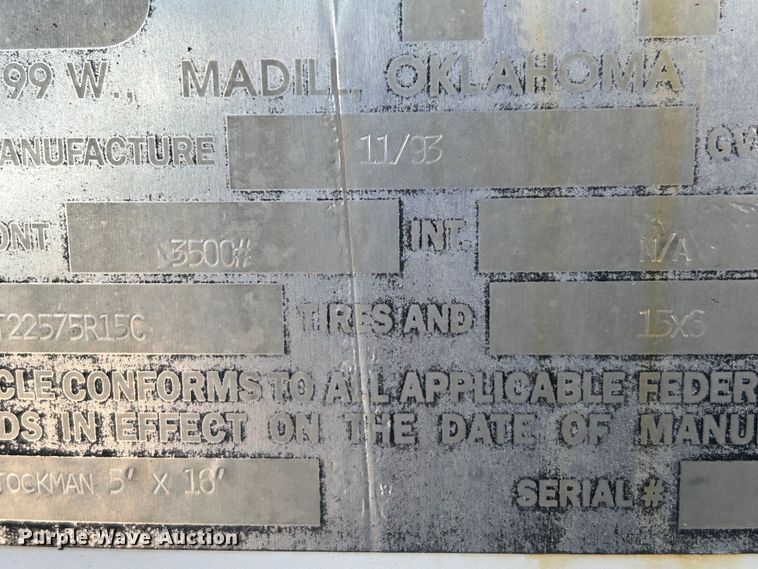 image for item EX9272 1994 S and H Stockman livestock trailer