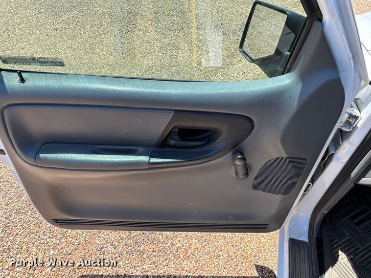 image for item EX9274 2009 Ford Ranger SuperCab pickup truck