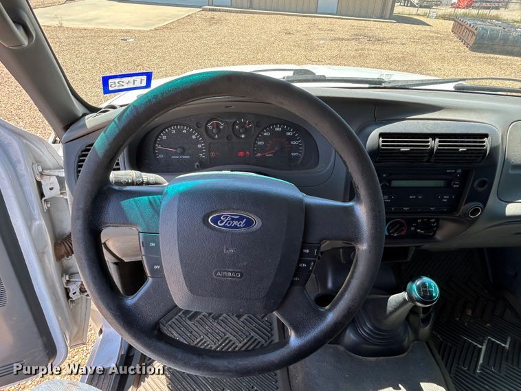 image for item EX9274 2009 Ford Ranger SuperCab pickup truck