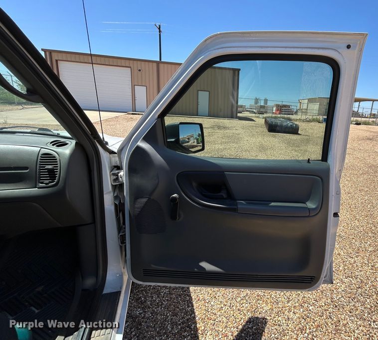 image for item EX9274 2009 Ford Ranger SuperCab pickup truck