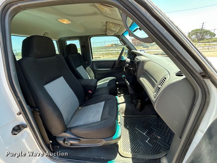 image for item EX9274 2009 Ford Ranger SuperCab pickup truck