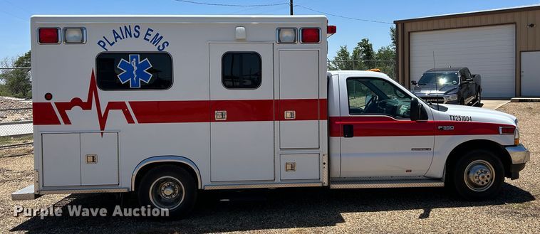 image for item EX9275 2002 Ford F350 Super Duty XLT ambulance