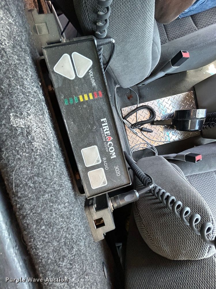 image for item EX9275 2002 Ford F350 Super Duty XLT ambulance