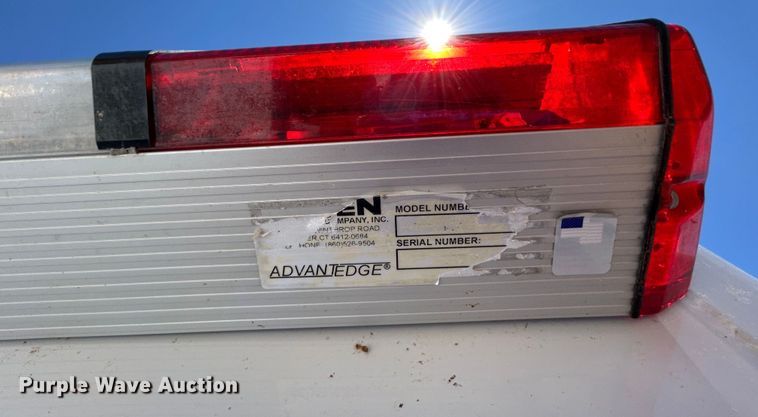 image for item EX9275 2002 Ford F350 Super Duty XLT ambulance