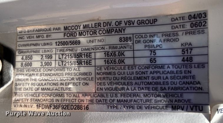 image for item EX9275 2002 Ford F350 Super Duty XLT ambulance