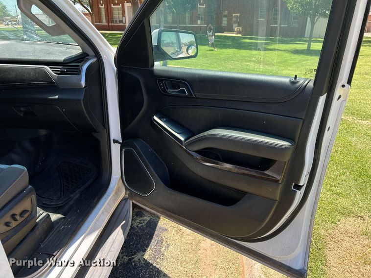 image for item EX9276 2015 Chevrolet Tahoe Police SUV