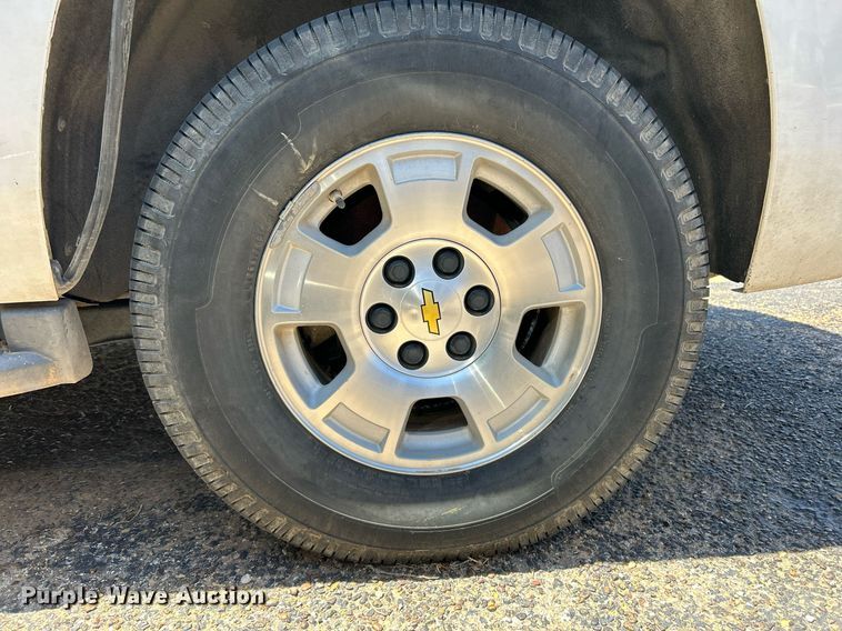 image for item EX9276 2015 Chevrolet Tahoe Police SUV