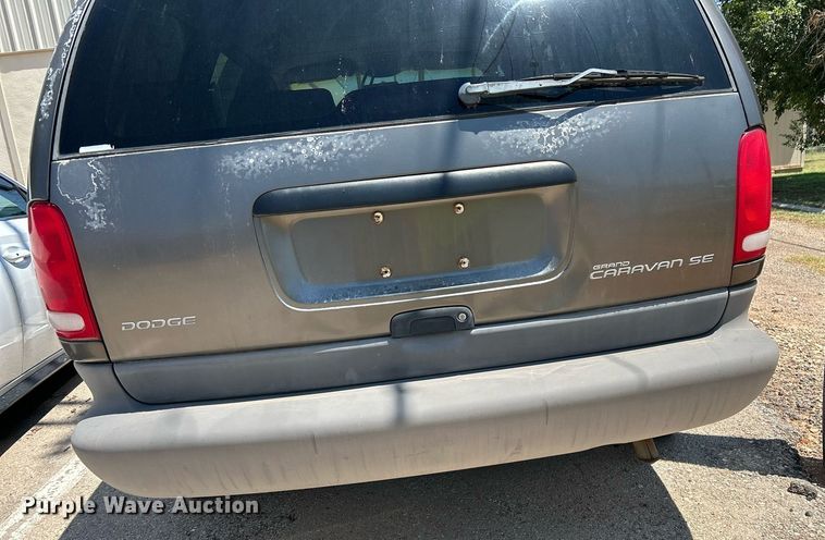 image for item EX9807 1998 Dodge Grand Caravan van