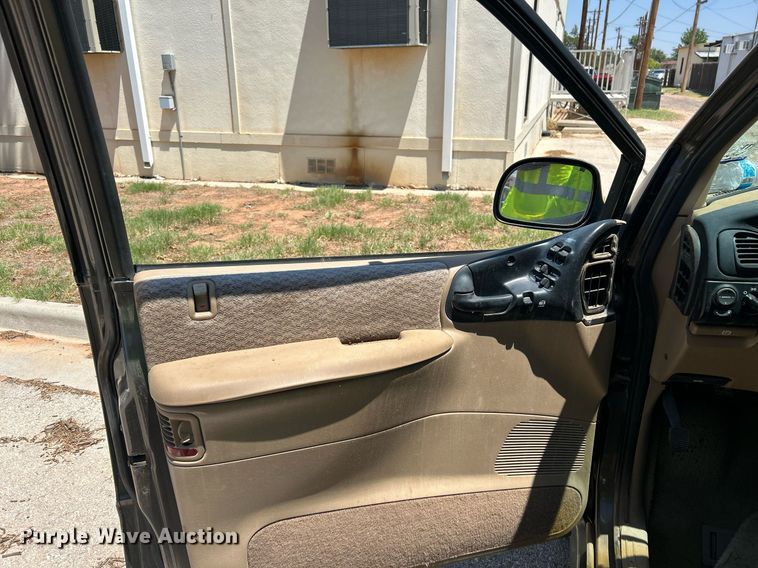 image for item EX9807 1998 Dodge Grand Caravan van