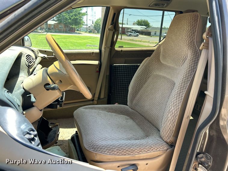 image for item EX9807 1998 Dodge Grand Caravan van