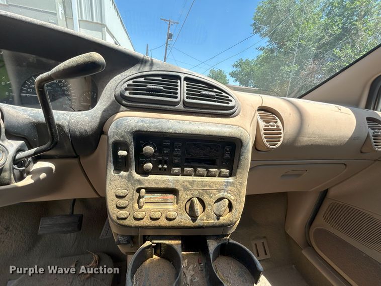 image for item EX9807 1998 Dodge Grand Caravan van