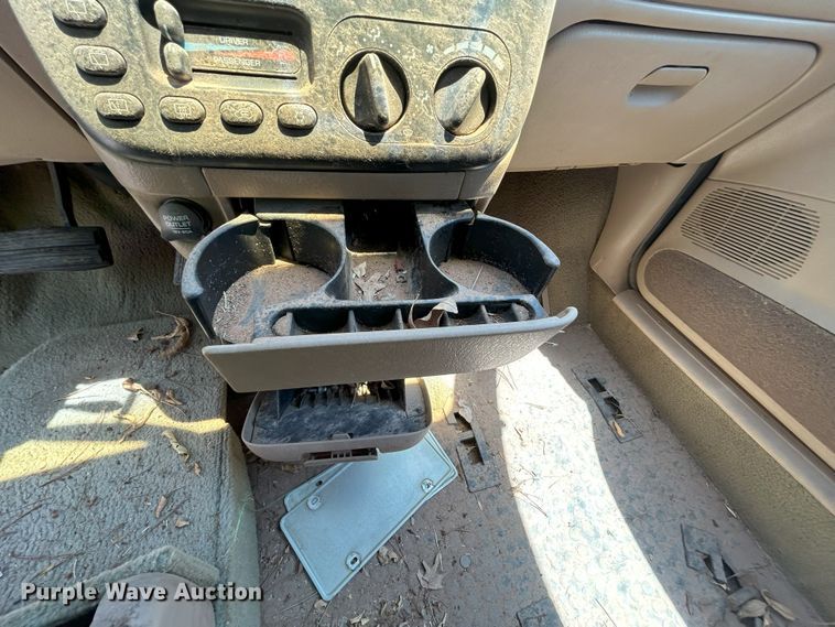 image for item EX9807 1998 Dodge Grand Caravan van