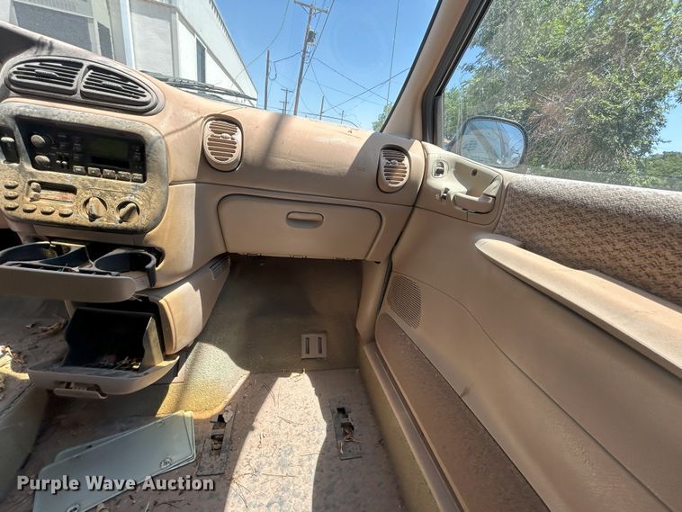 image for item EX9807 1998 Dodge Grand Caravan van