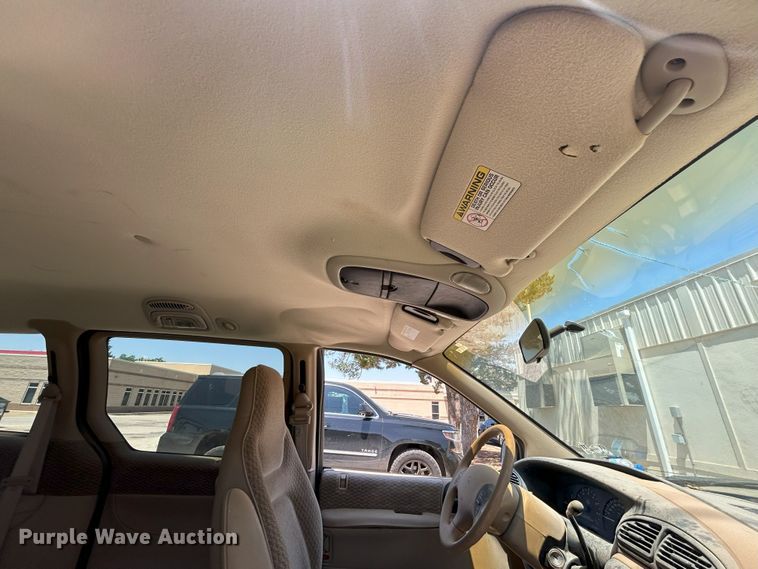 image for item EX9807 1998 Dodge Grand Caravan van