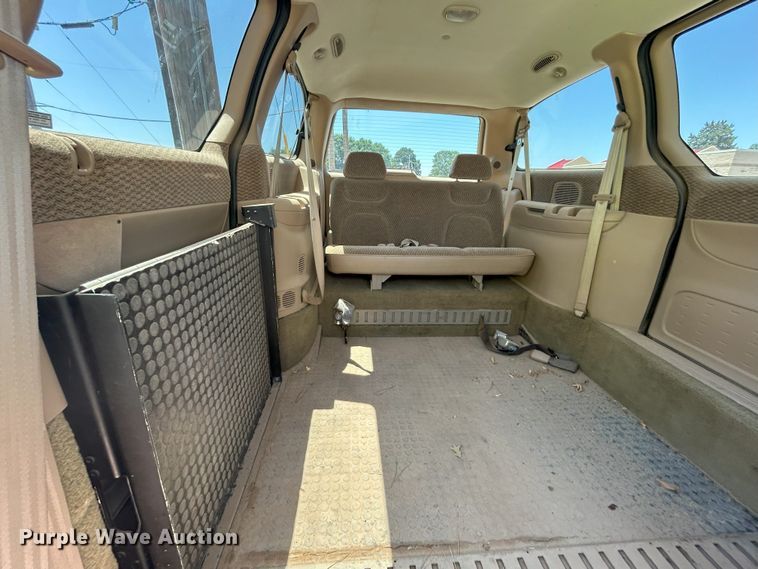 image for item EX9807 1998 Dodge Grand Caravan van