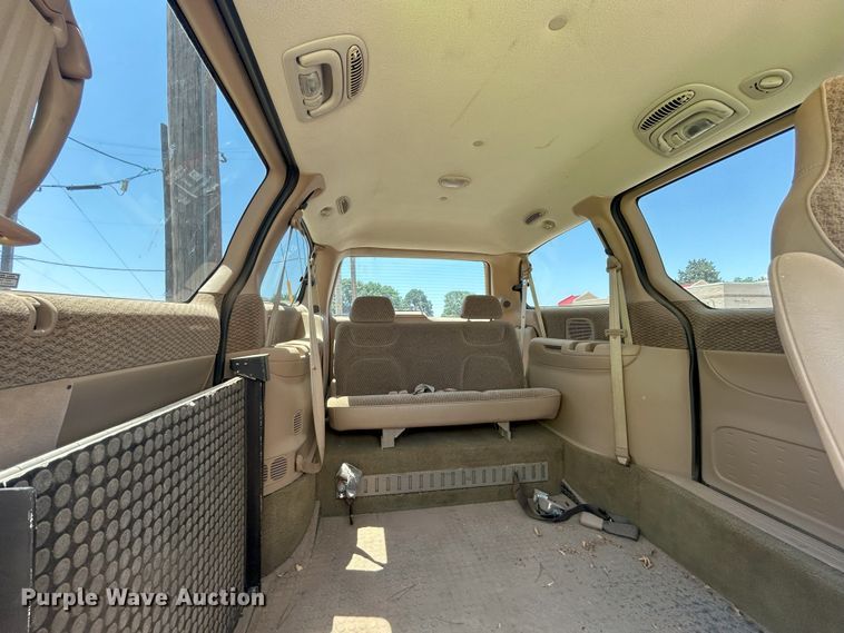 image for item EX9807 1998 Dodge Grand Caravan van