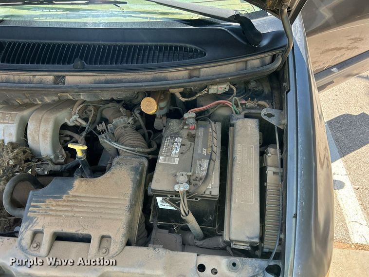 image for item EX9807 1998 Dodge Grand Caravan van