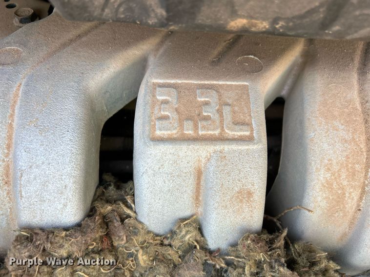 image for item EX9807 1998 Dodge Grand Caravan van