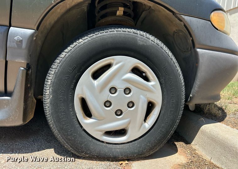 image for item EX9807 1998 Dodge Grand Caravan van