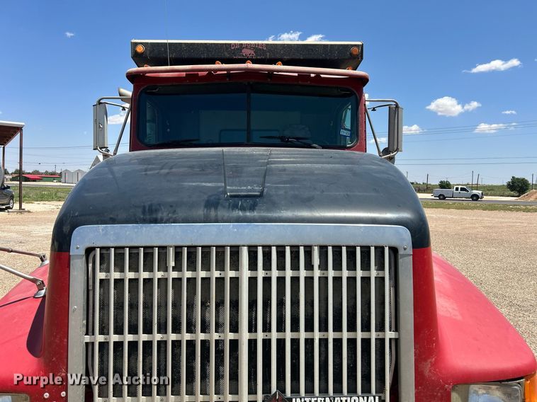 image for item EX9811 1995 International 9400 dump truck