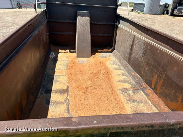 image for item EX9811 1995 International 9400 dump truck