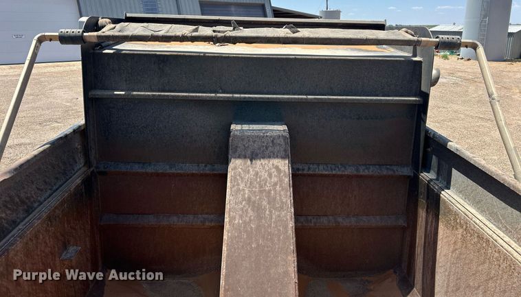 image for item EX9811 1995 International 9400 dump truck