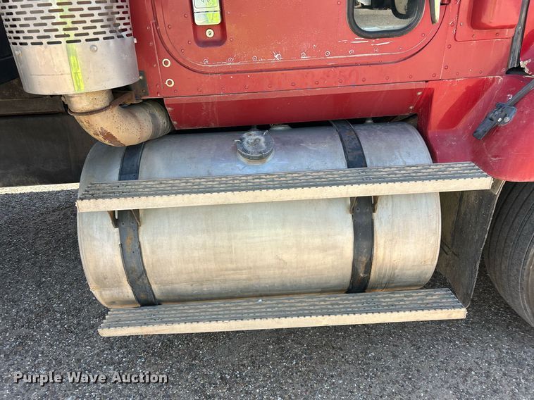 image for item EX9811 1995 International 9400 dump truck