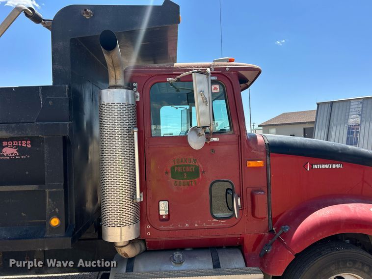 image for item EX9811 1995 International 9400 dump truck