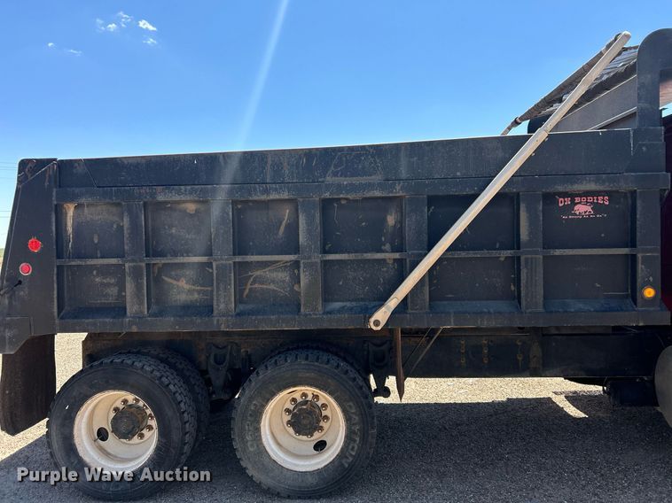 image for item EX9811 1995 International 9400 dump truck