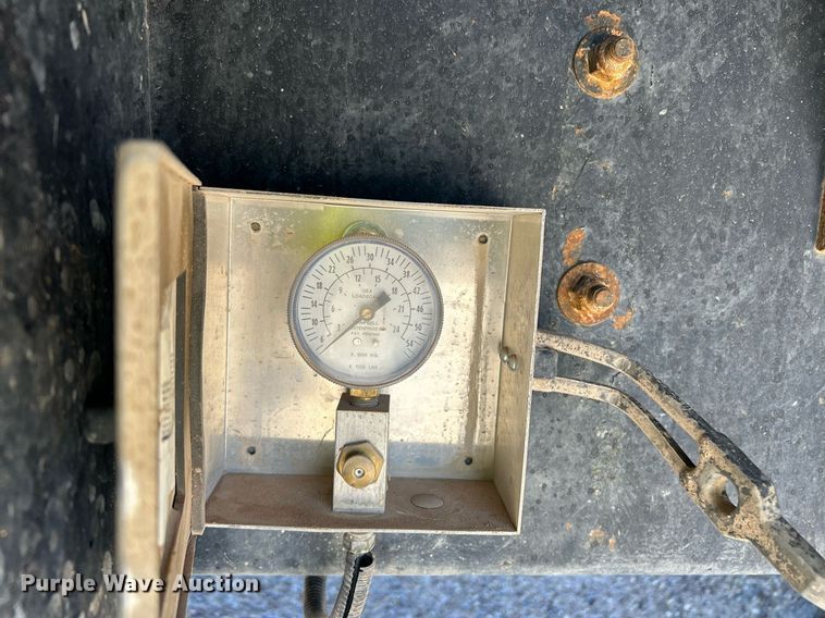 image for item EX9811 1995 International 9400 dump truck