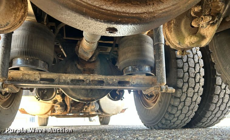 image for item EX9811 1995 International 9400 dump truck