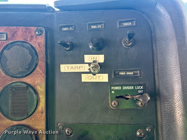 image for item EX9811 1995 International 9400 dump truck