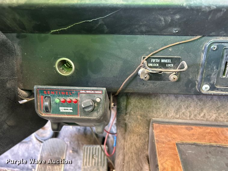 image for item EX9811 1995 International 9400 dump truck