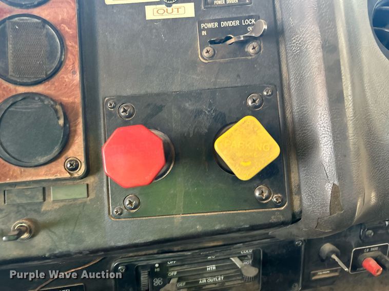 image for item EX9811 1995 International 9400 dump truck