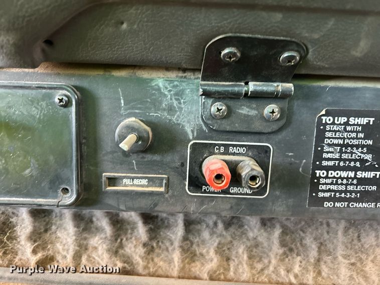 image for item EX9811 1995 International 9400 dump truck