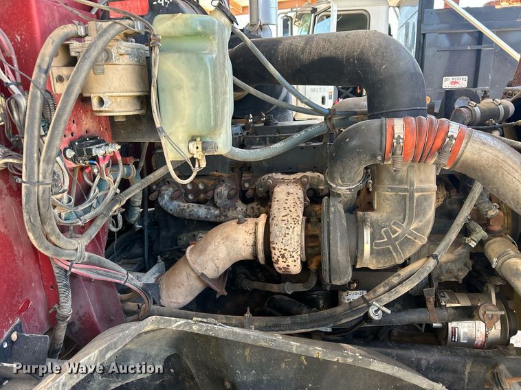 image for item EX9811 1995 International 9400 dump truck