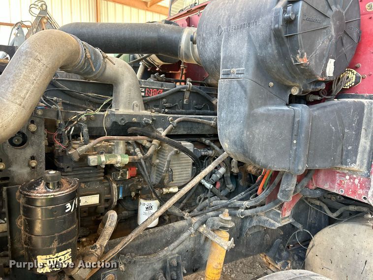 image for item EX9811 1995 International 9400 dump truck