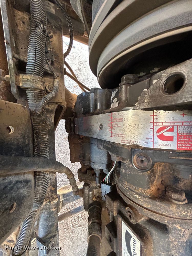 image for item EX9811 1995 International 9400 dump truck