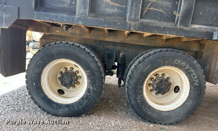 image for item EX9811 1995 International 9400 dump truck