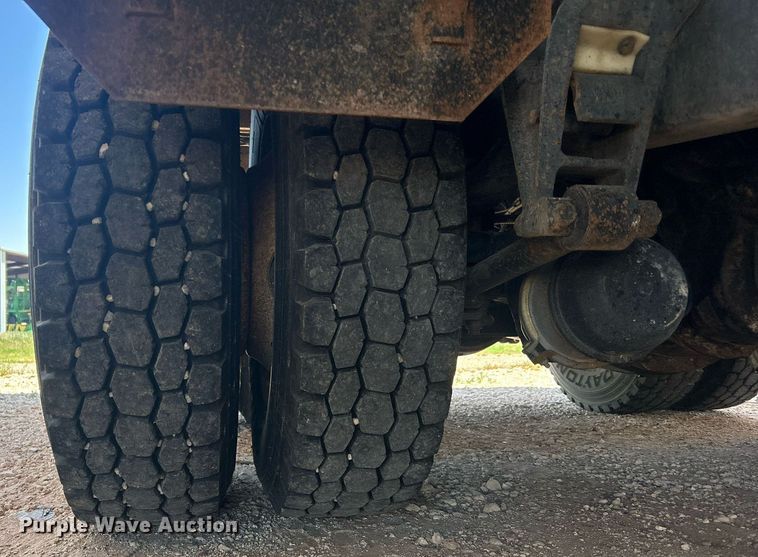 image for item EX9811 1995 International 9400 dump truck