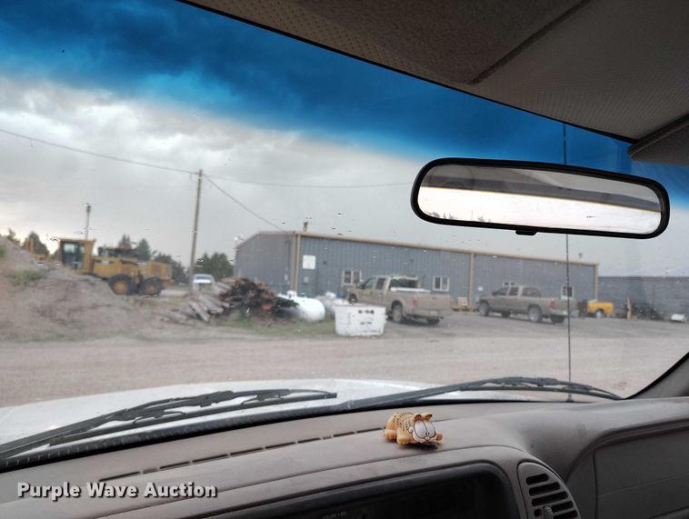 image for item IP9630 1997 Chevrolet C1500 pickup truck