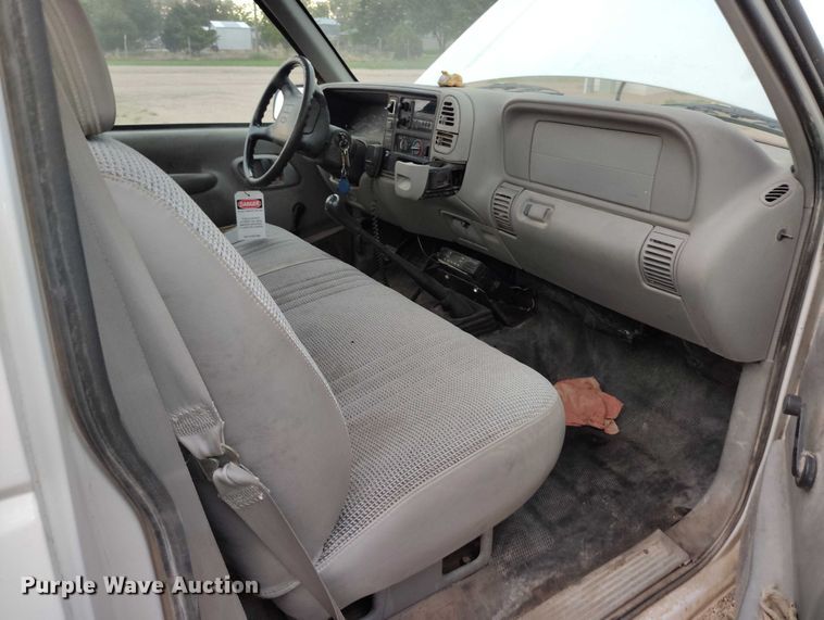 image for item IP9630 1997 Chevrolet C1500 pickup truck