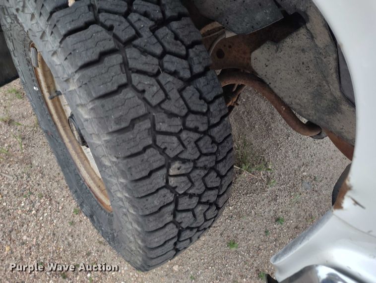 image for item IP9630 1997 Chevrolet C1500 pickup truck