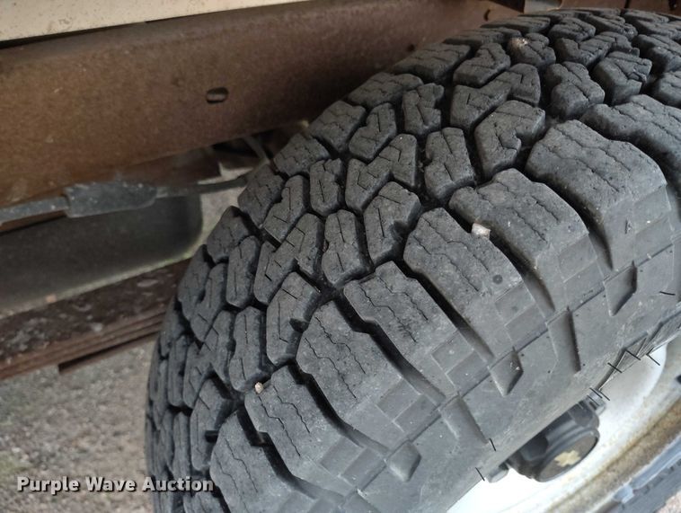 image for item IP9630 1997 Chevrolet C1500 pickup truck