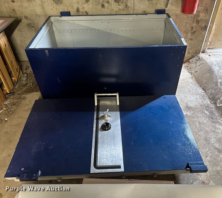 image for item LH9288 ISM safe